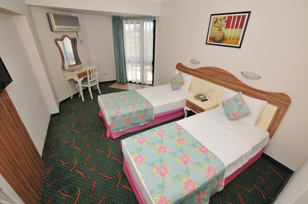 Hotel Pelin Fethiye Exterior foto